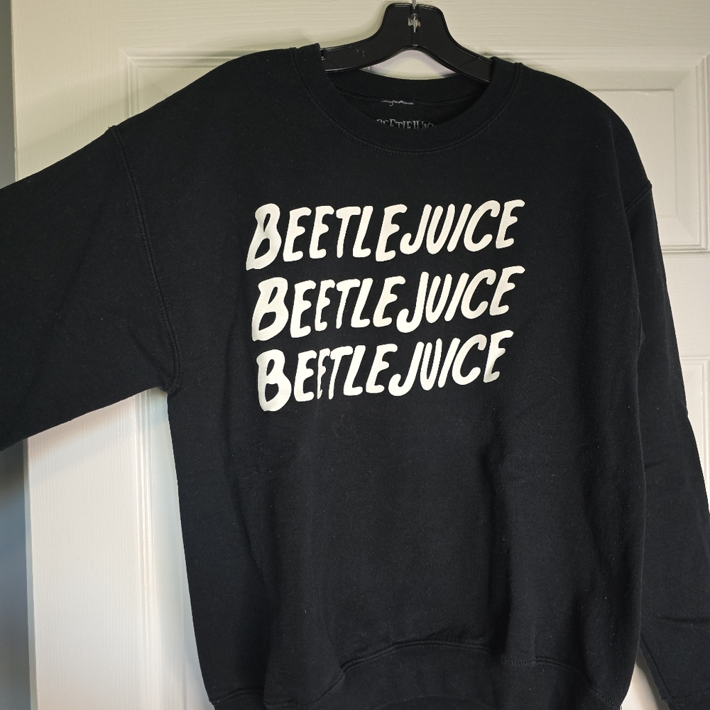Small black men's Beetlejuice sweatshirt